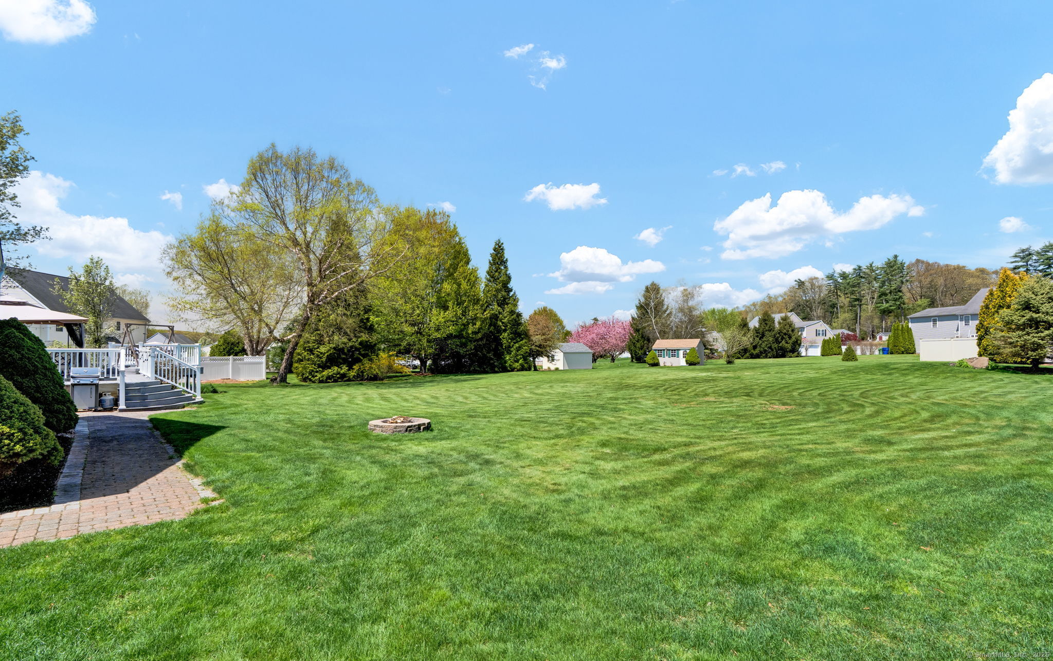 170 Old Cider Mill Road, Southington, Connecticut image 4