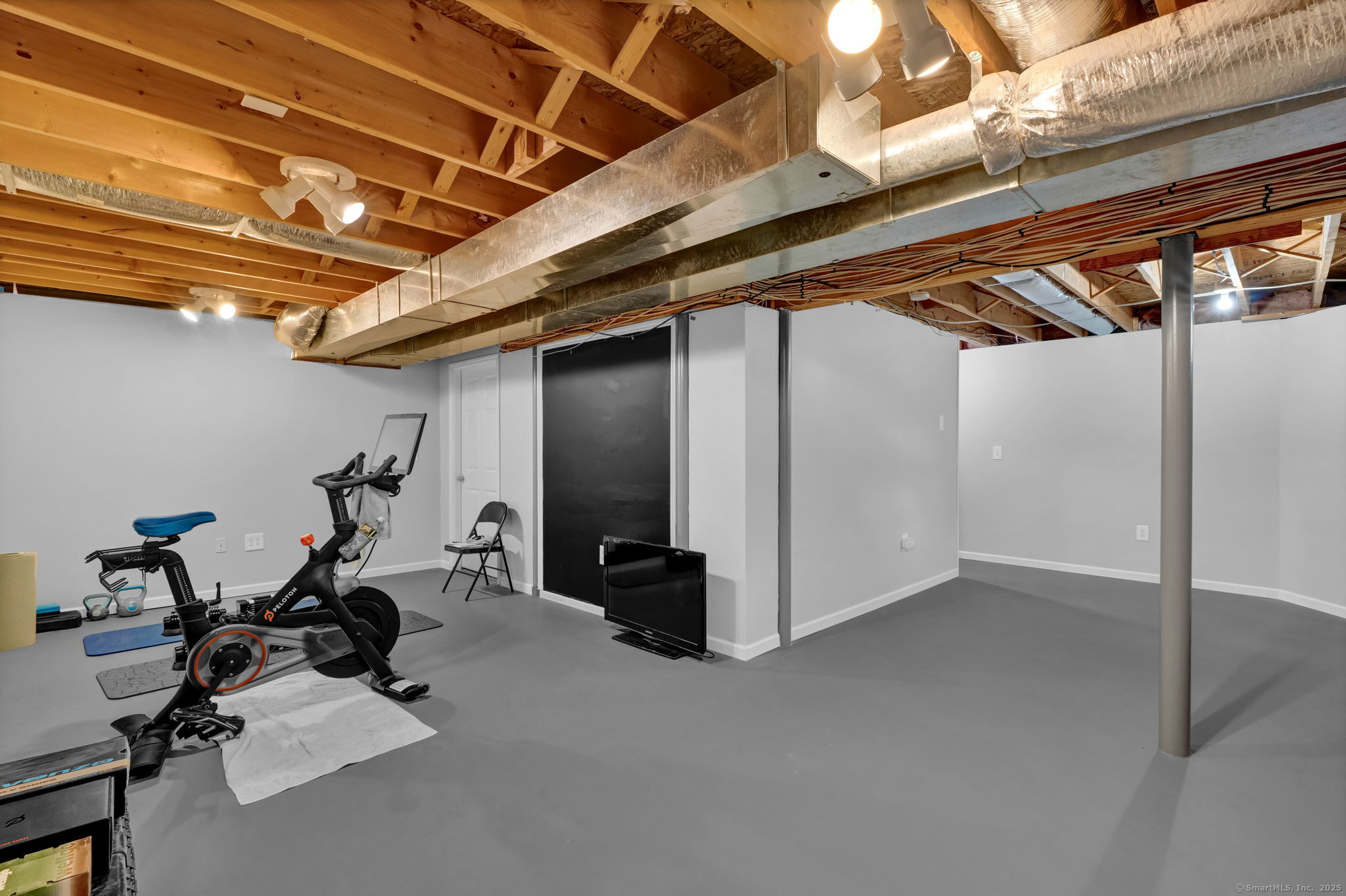 170 Old Cider Mill Road, Southington, Connecticut image 37
