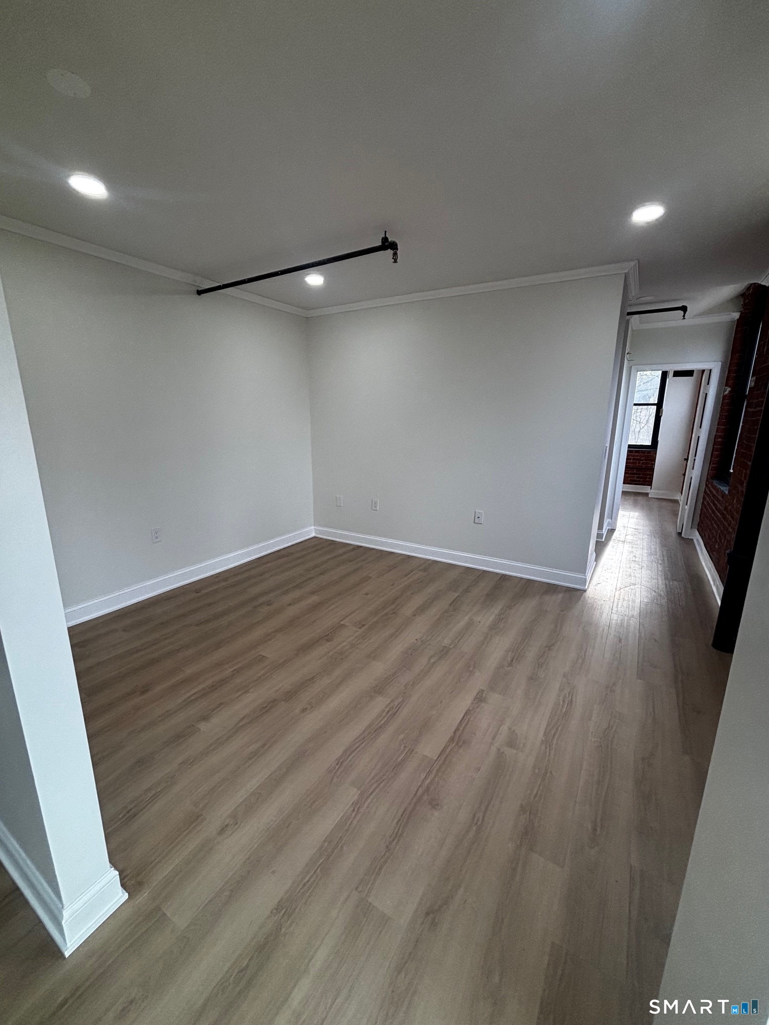 222 Williams Street East 311