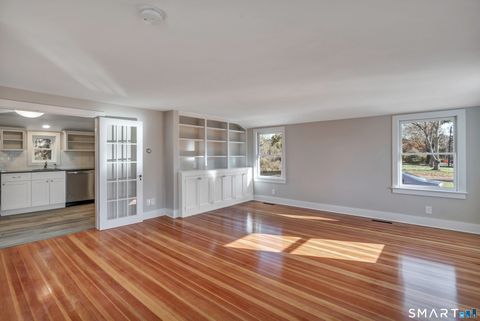 Tiny photo for 368 Boston Street #B, Guilford, CT 06437 (MLS # 24187827)