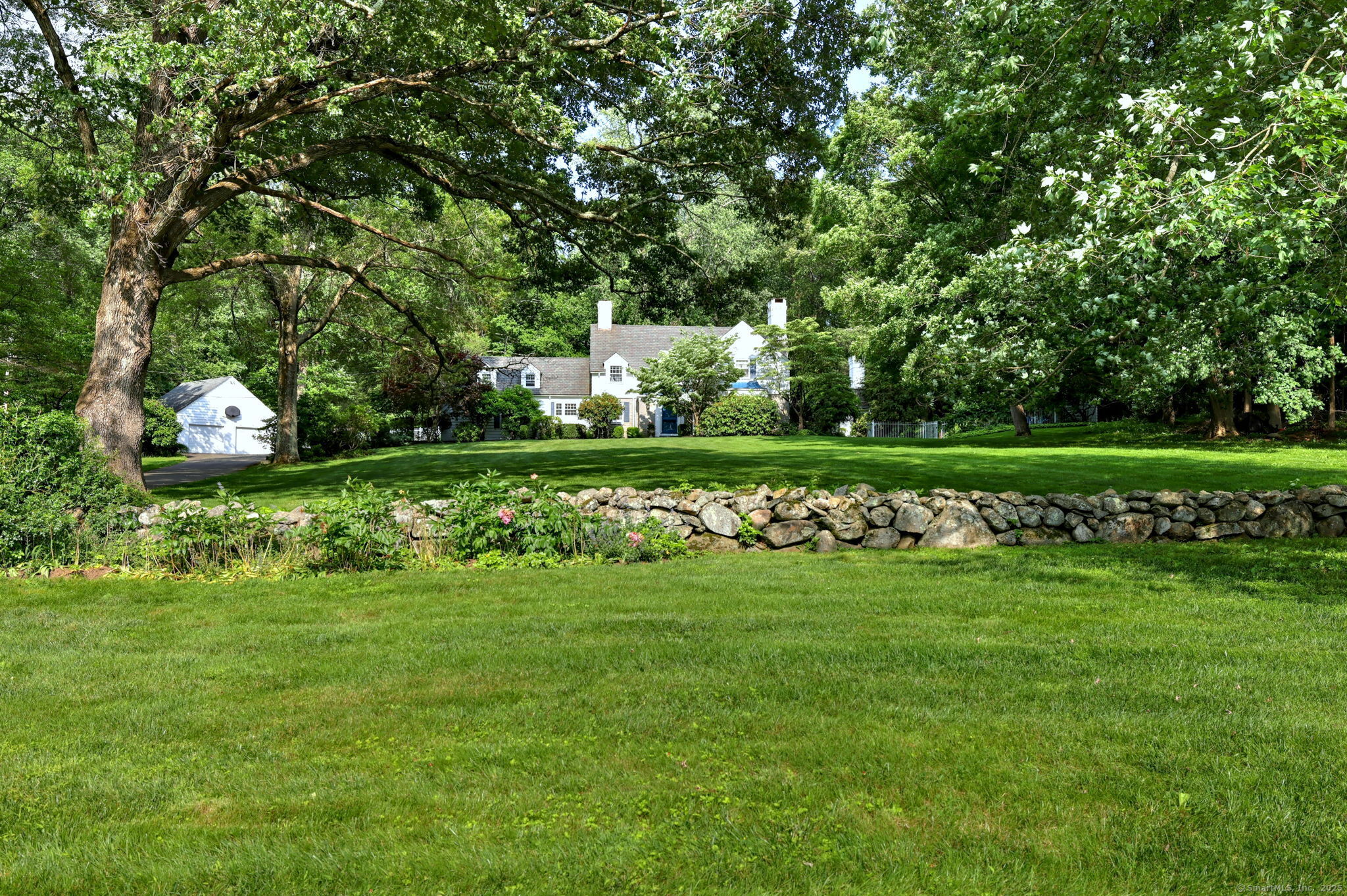 4 Brook Road