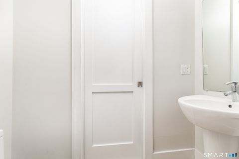 Tiny photo for 116 Crown Street #APT 2A, New Haven, CT 06510 (MLS # 24157077)