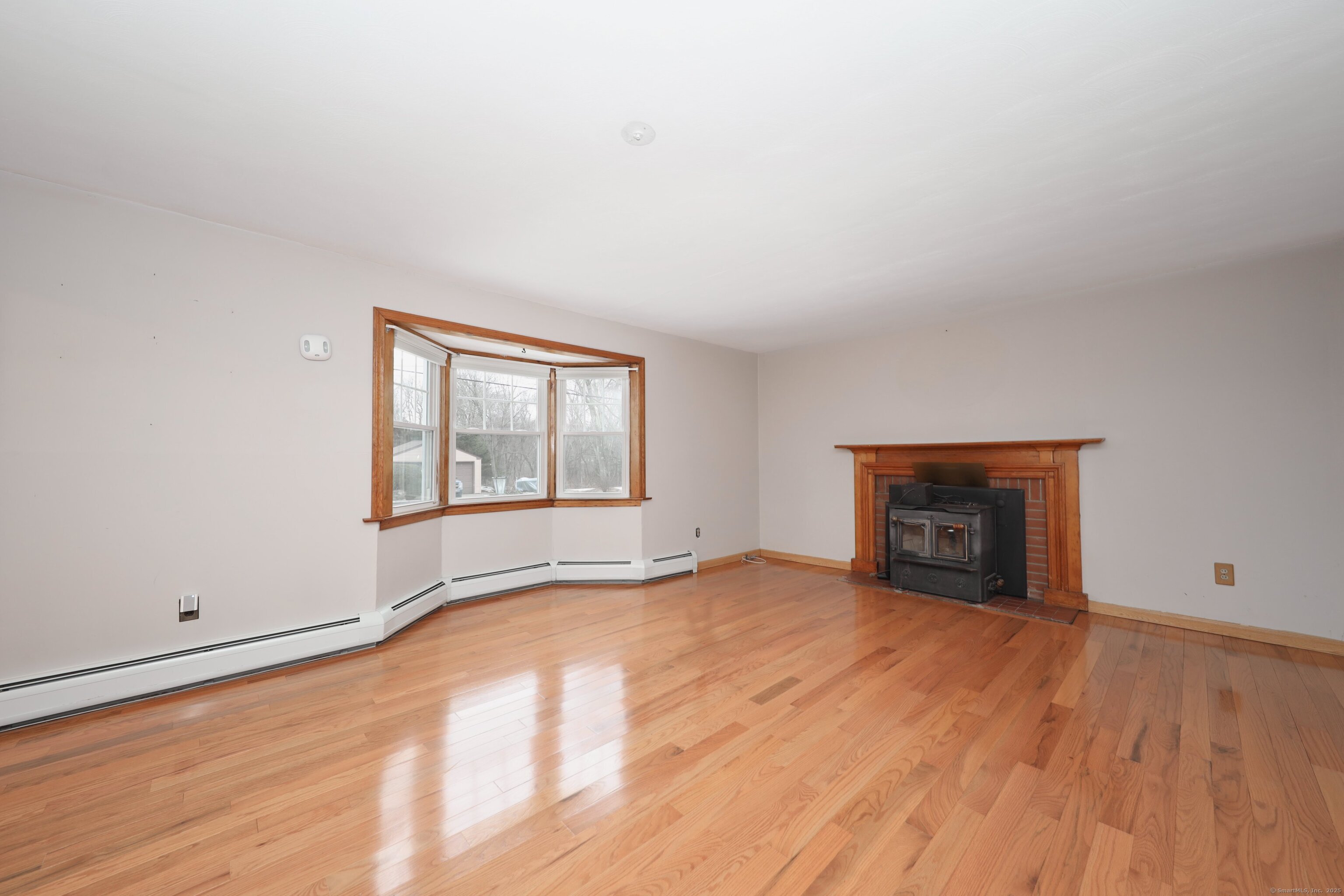 4 Barclare Lane, Wolcott, Connecticut image 16