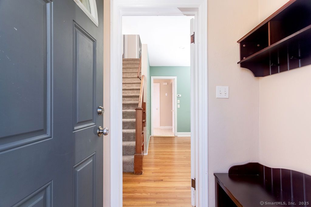 Photo of 25 Glenwood Avenue, Stratford, CT 06614 (MLS # 24135265)