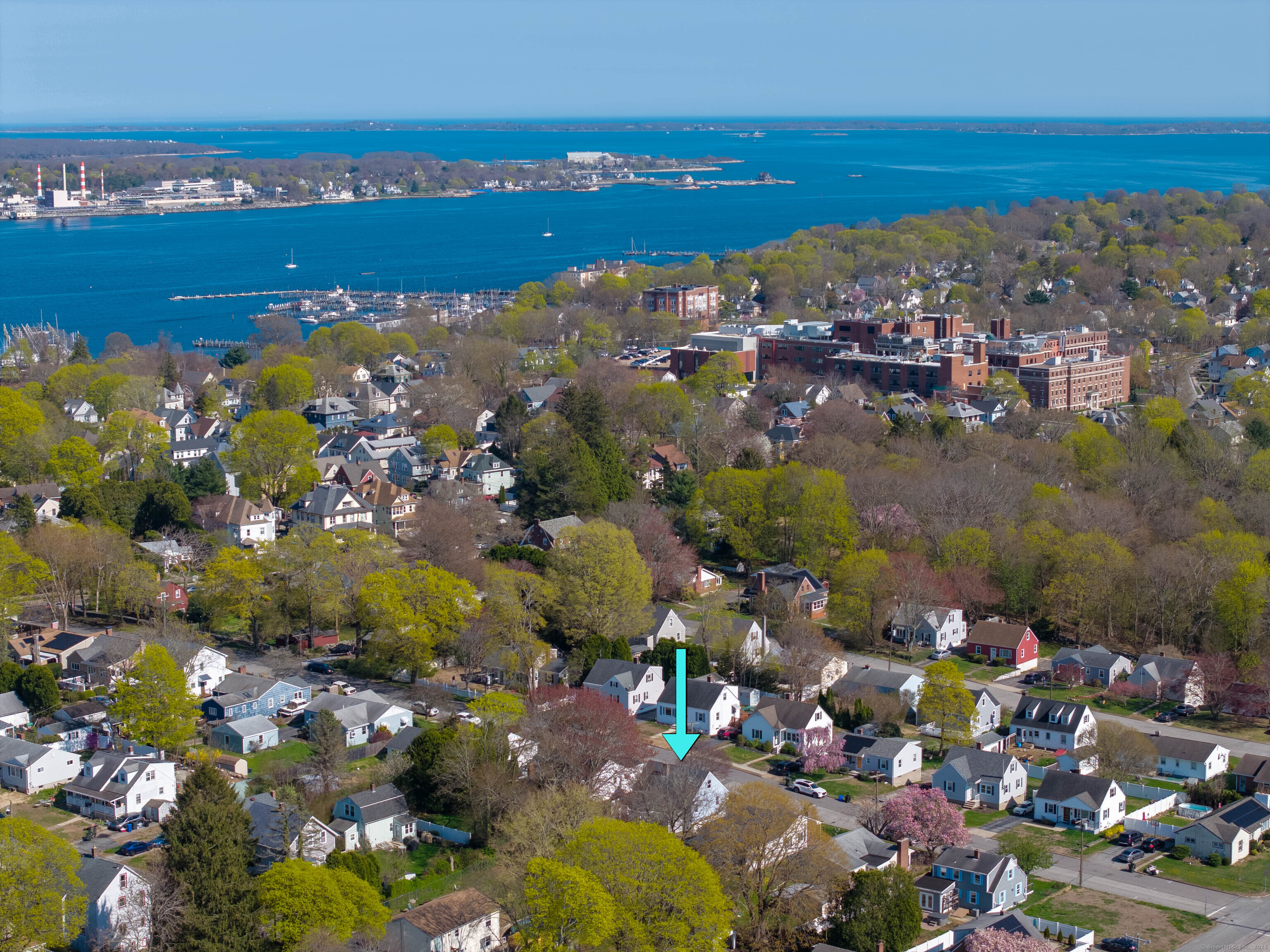 43 Longview Street, New London, Connecticut image 2