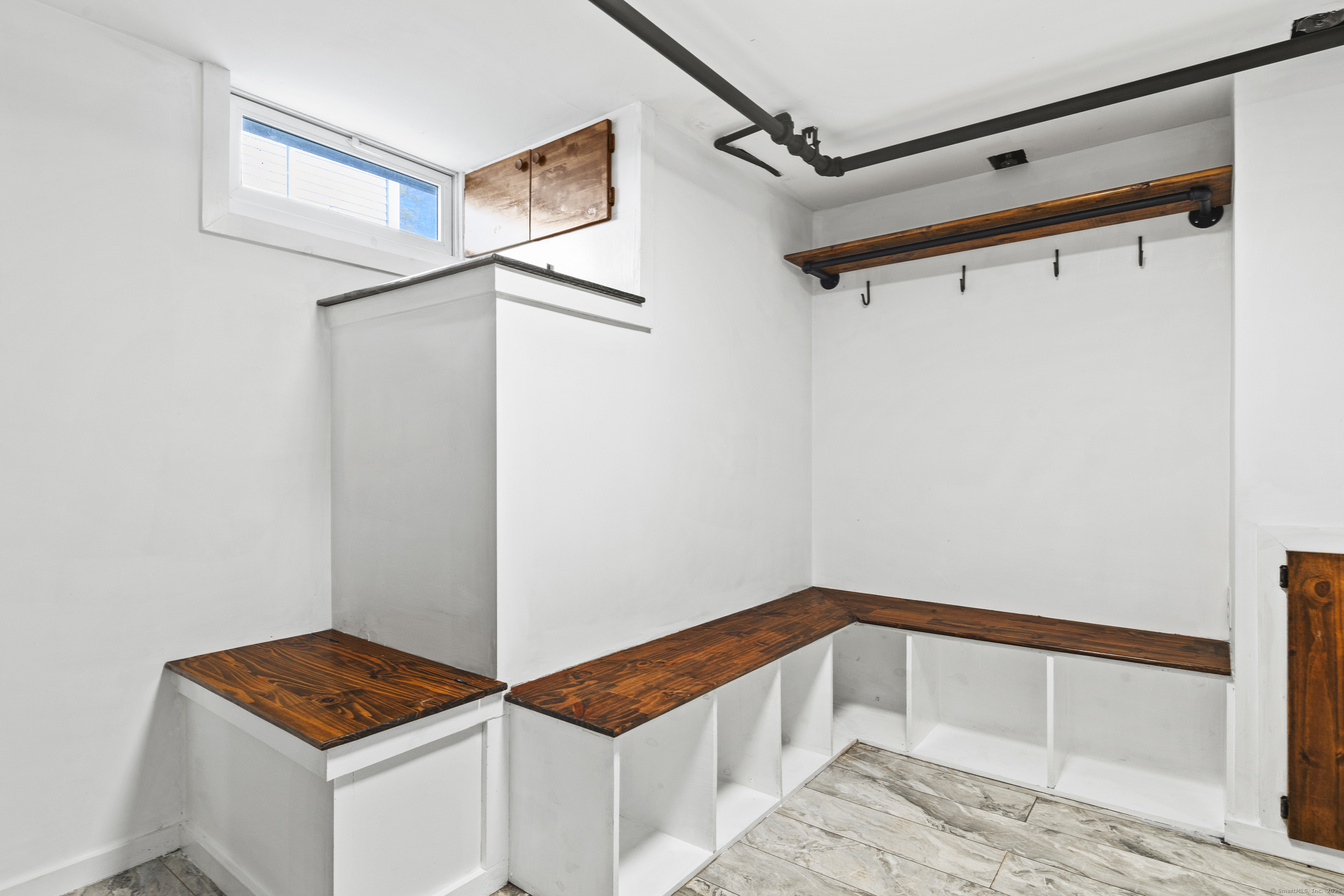43 Longview Street, New London, Connecticut image 32