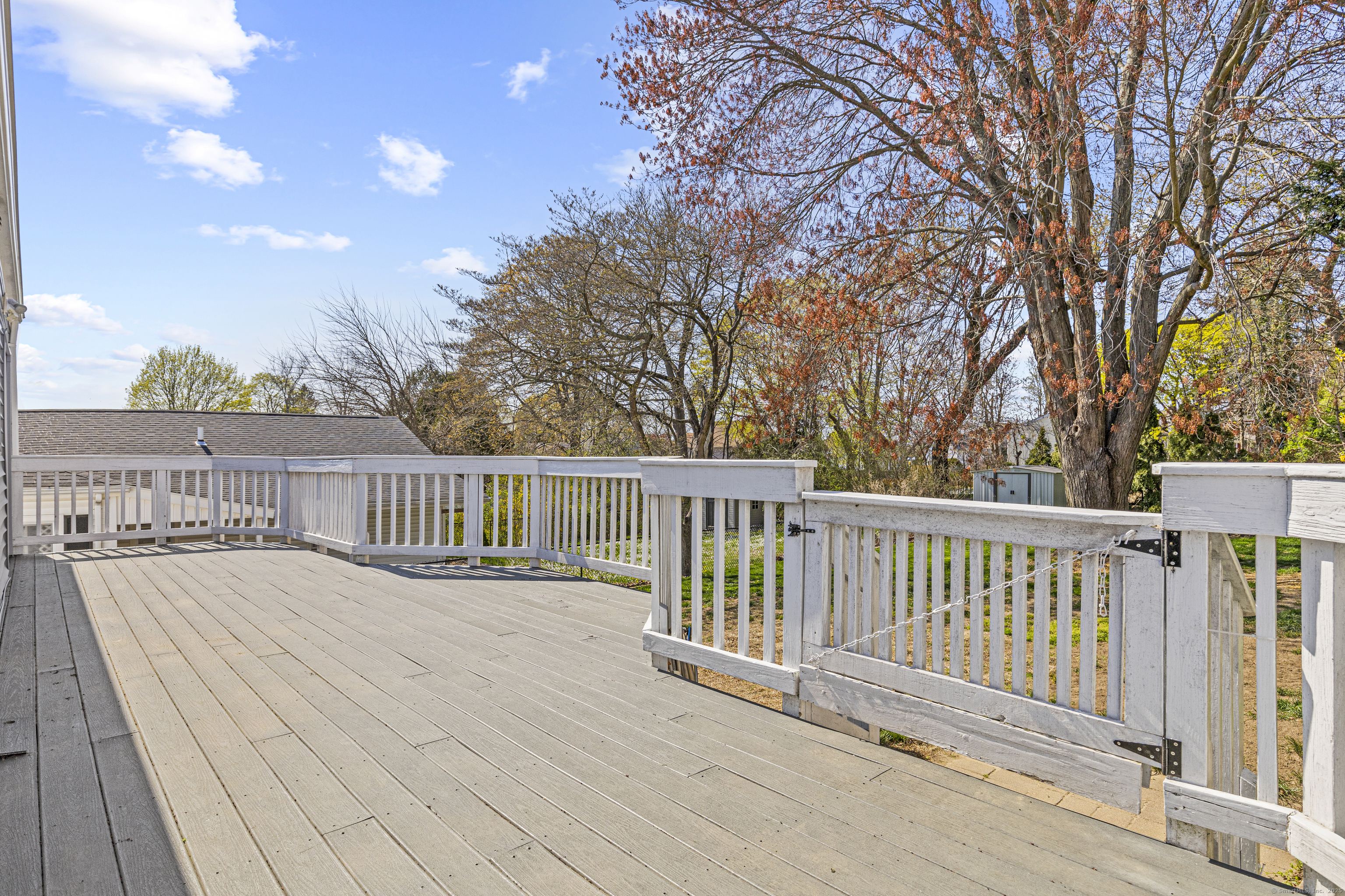 43 Longview Street, New London, Connecticut image 16