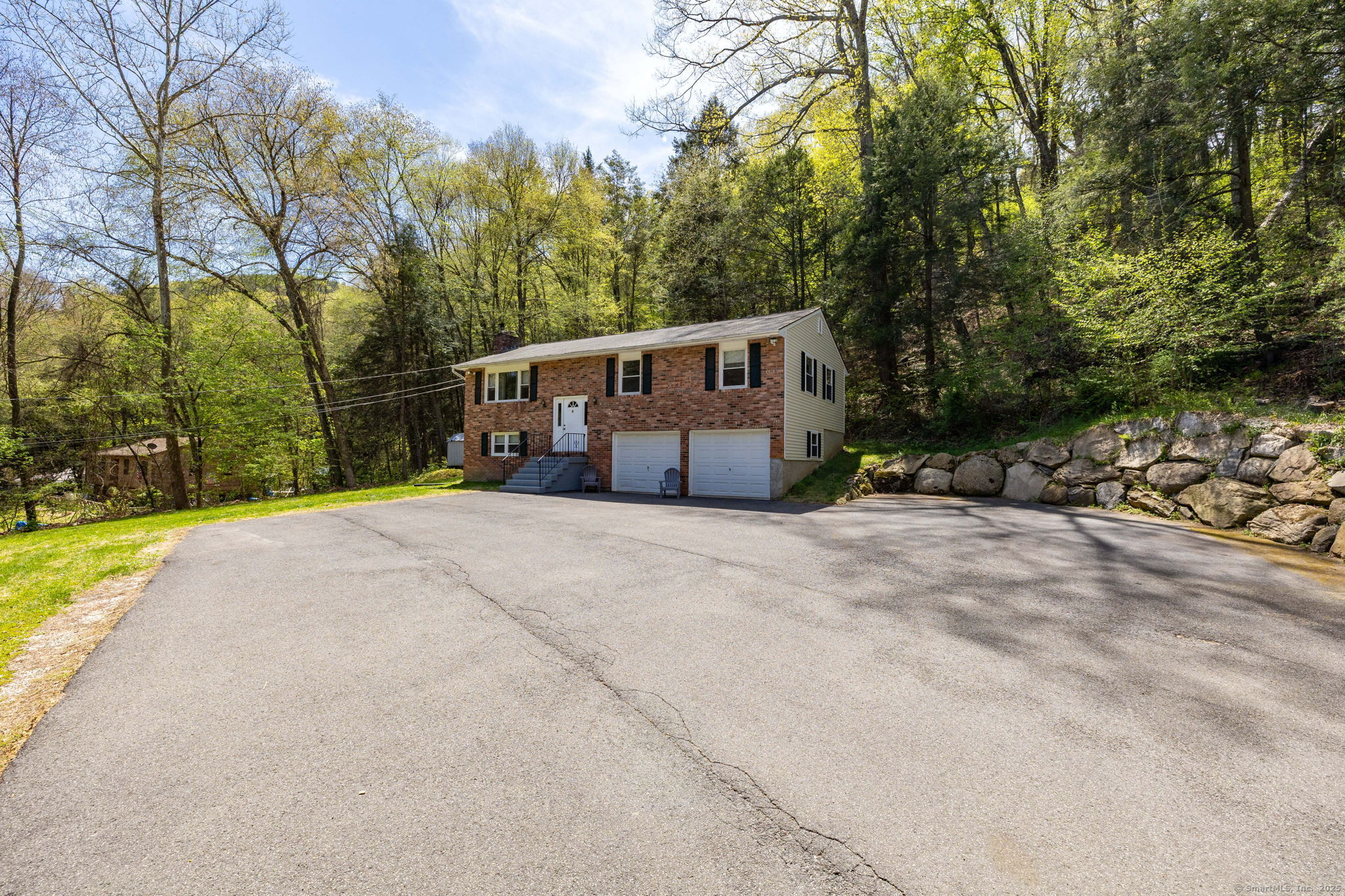 17 Cedar Hill Road, New Milford, Connecticut image 4