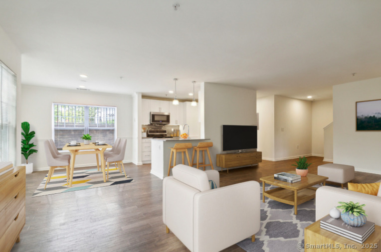 138 Hollow Tree Ridge Road 0121