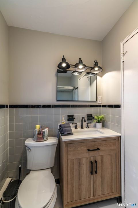 Tiny photo for 30 Outlook Avenue #APT 104, West Hartford, CT 06119 (MLS # 24156276)