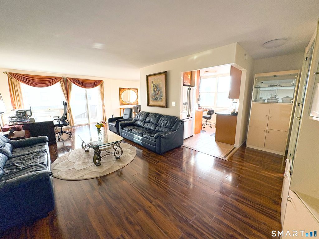 Photo of 50 Glenbrook Road #9C, Stamford, CT 06902 (MLS # 24155718)
