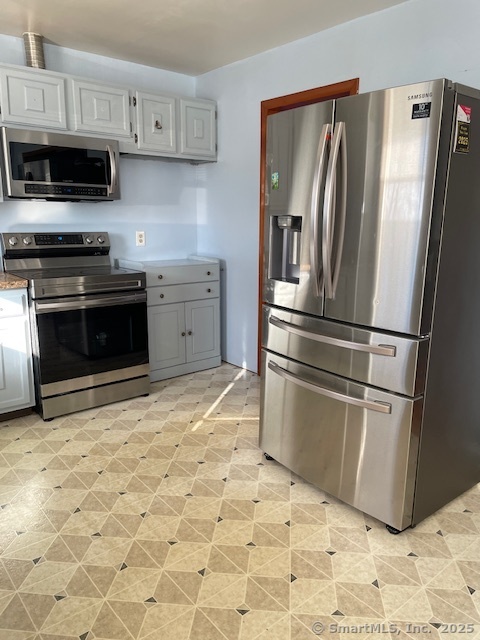 595 Bucks Hill Road, Waterbury, Connecticut image 7