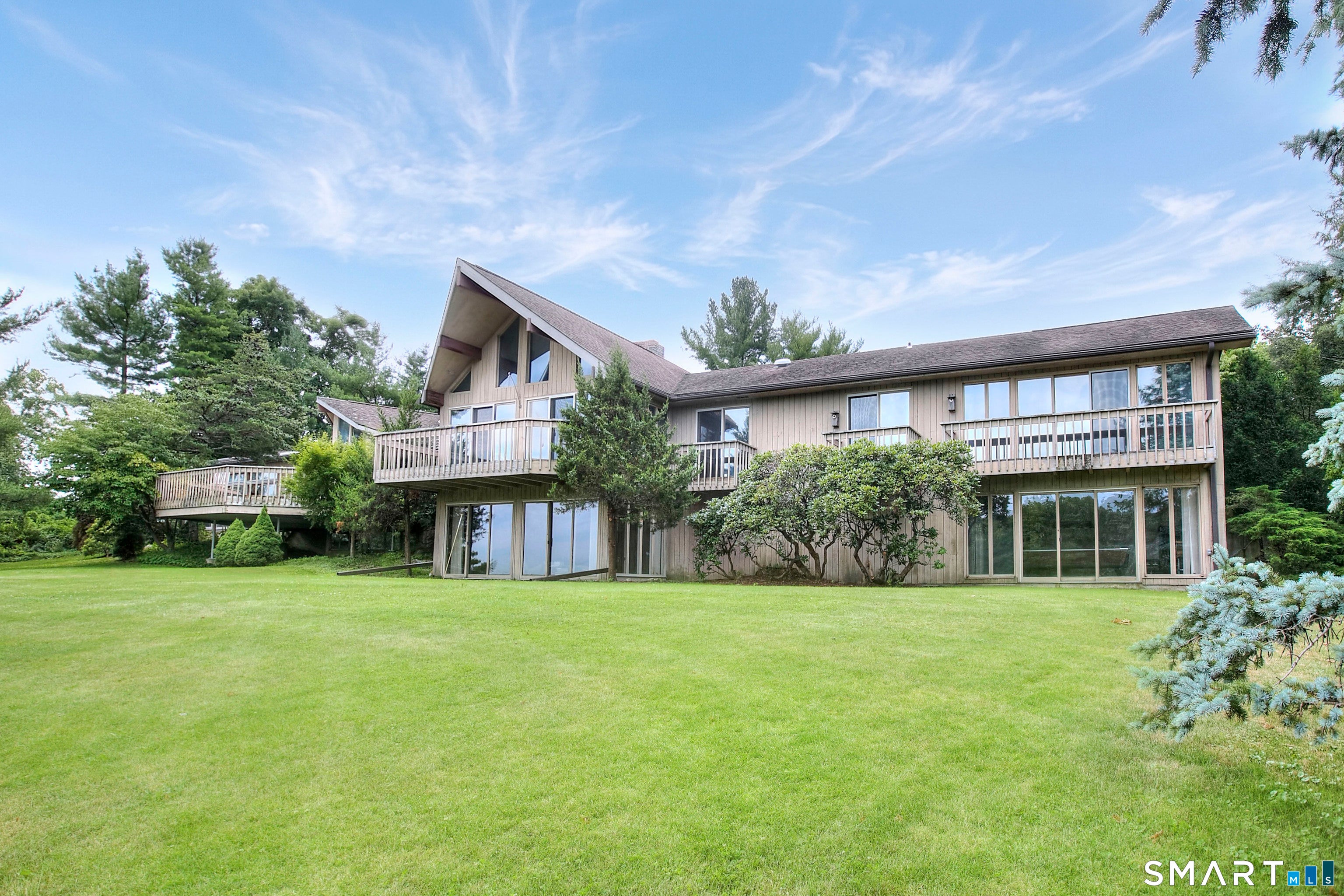 4 Aspetuck Hill Lane