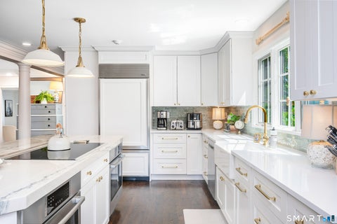 Tiny photo for 20 Lighthouse Way, Darien, CT 06820 (MLS # 24204574)