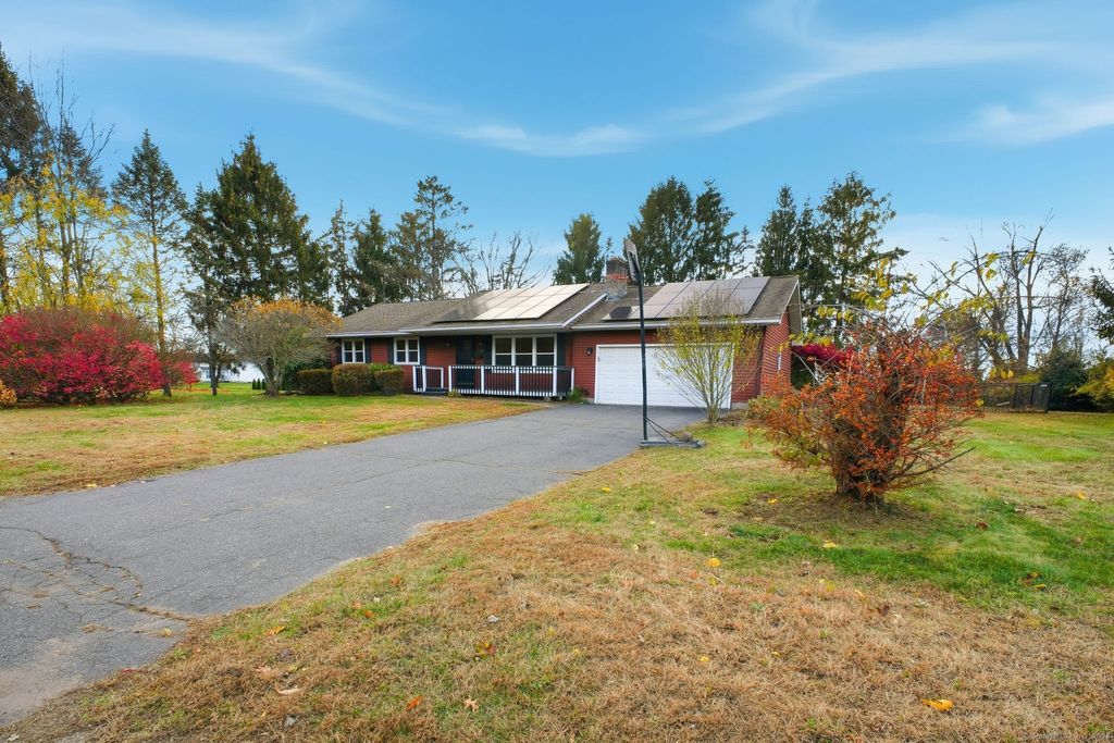 Photo of 3 Eastwood Drive, East Windsor, CT 06016 (MLS # 24137935)