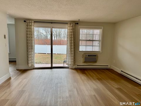 Photo of 8 Heather Ridge #8, Shelton, CT 06484 (MLS # 24145188)