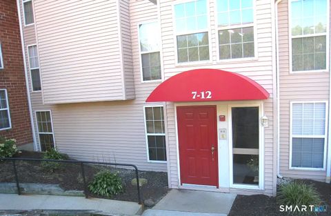 Tiny photo for 8 Heather Ridge #8, Shelton, CT 06484 (MLS # 24145188)