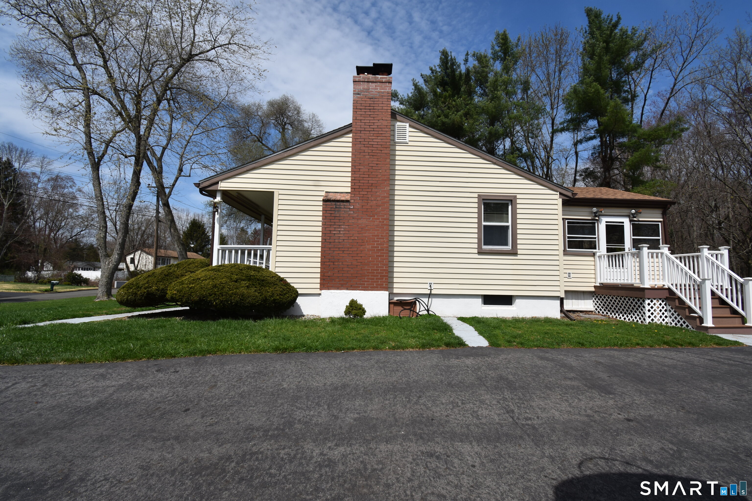 42 Worcester Road