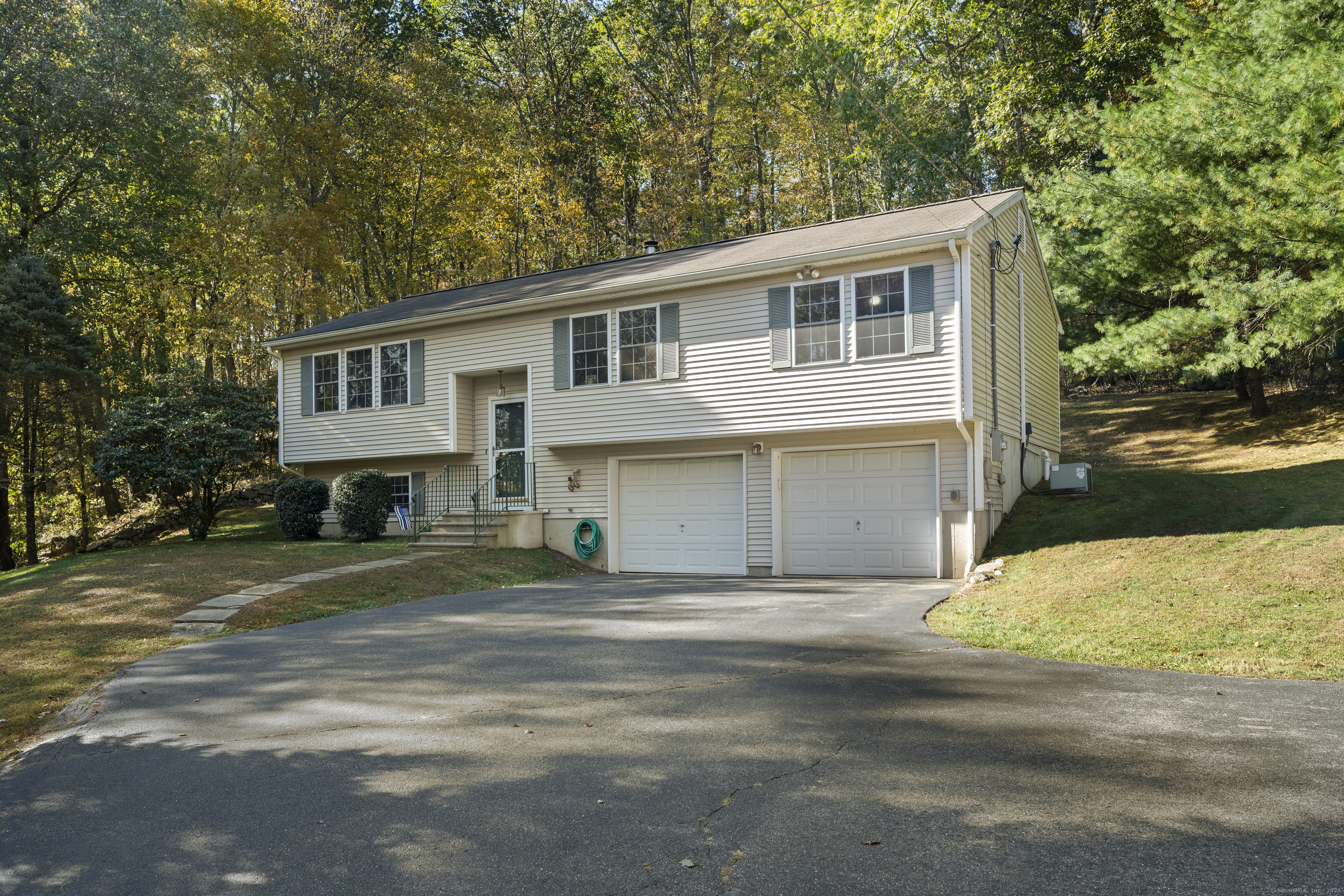 27 Towantic Hill Road