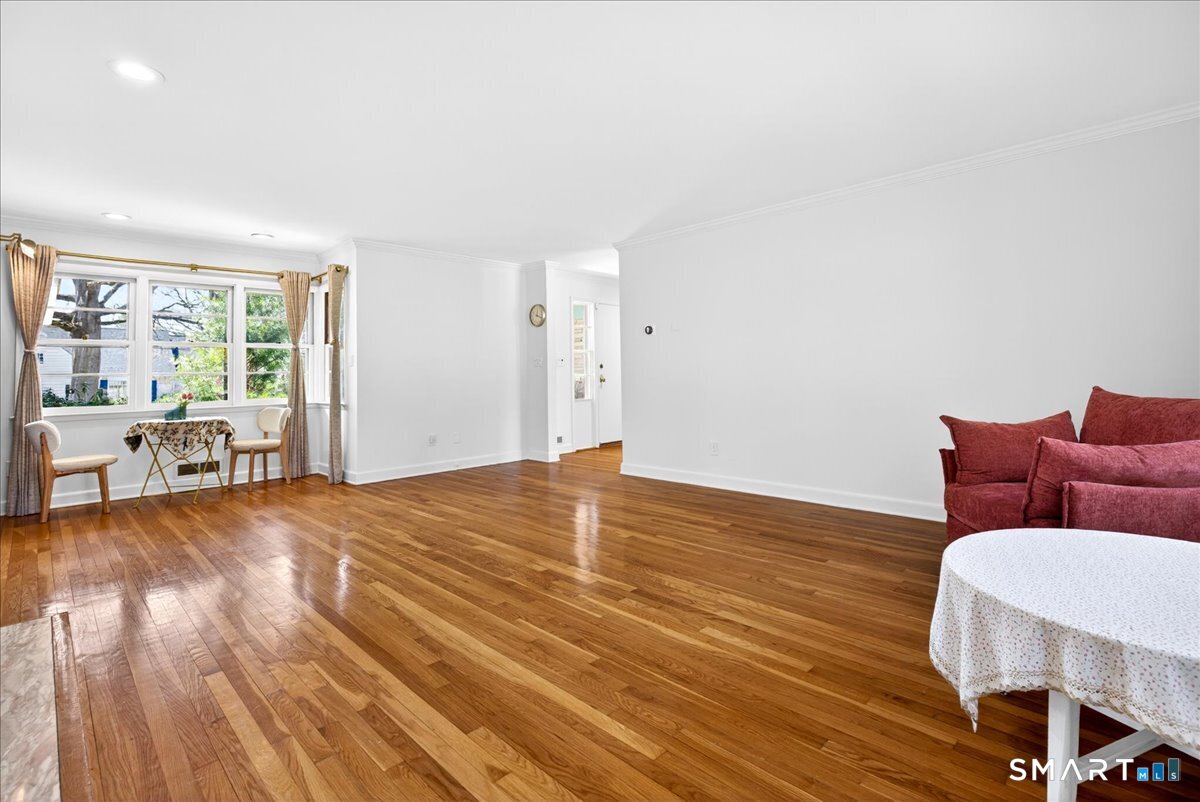 56 Mulberry Hill