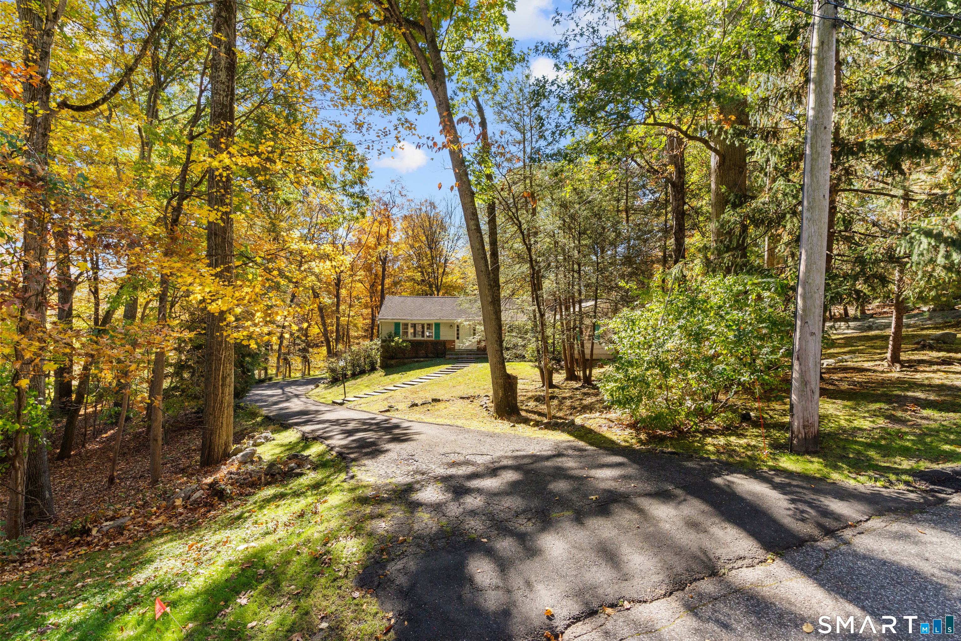 55 Bartlett Lane