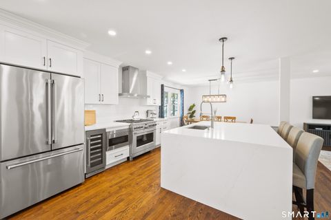 Tiny photo for 6 Buckboard Lane, Fairfield, CT 06824 (MLS # 24156324)