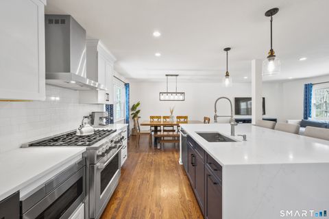 Tiny photo for 6 Buckboard Lane, Fairfield, CT 06824 (MLS # 24156324)