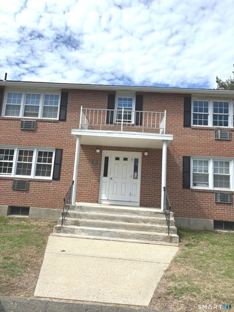 Photo of 25 Grandview Drive, Farmington, CT 06032 (MLS # 24166526)