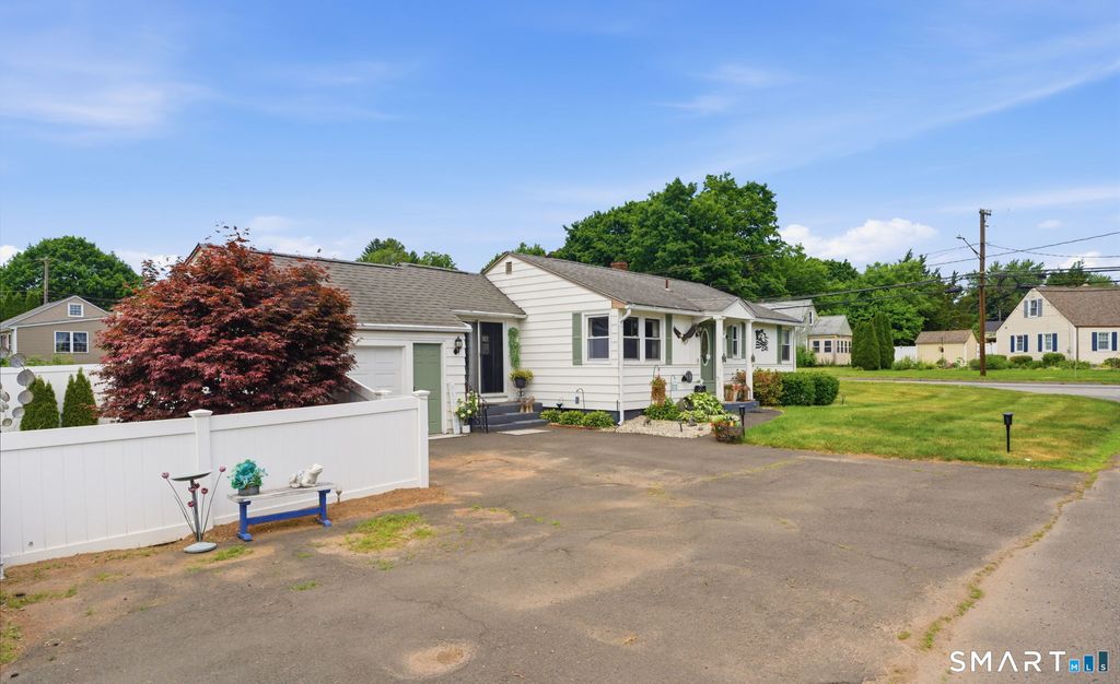 Photo of 10 Plum Orchard Road, Southington, CT 06489 (MLS # 24183198)