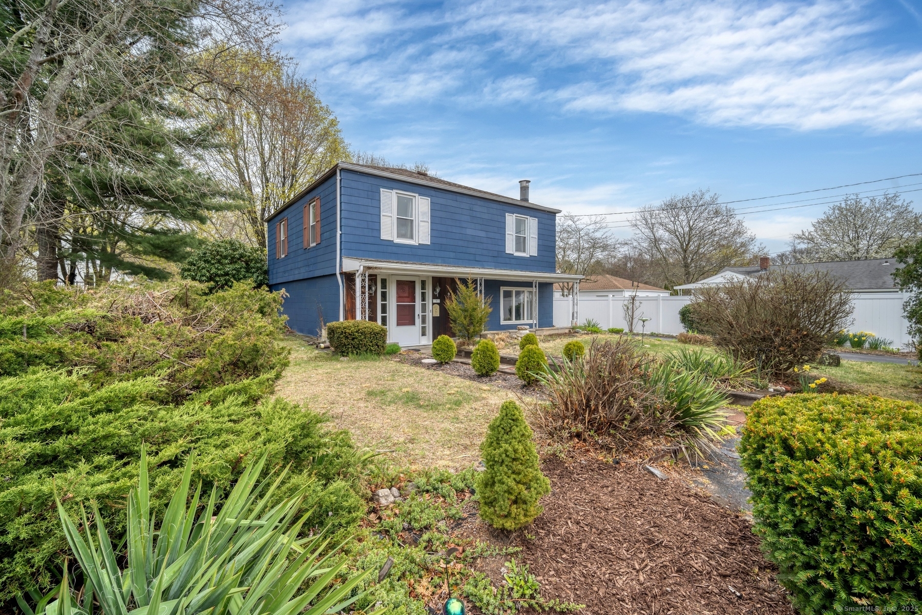 9 Woodlawn Court