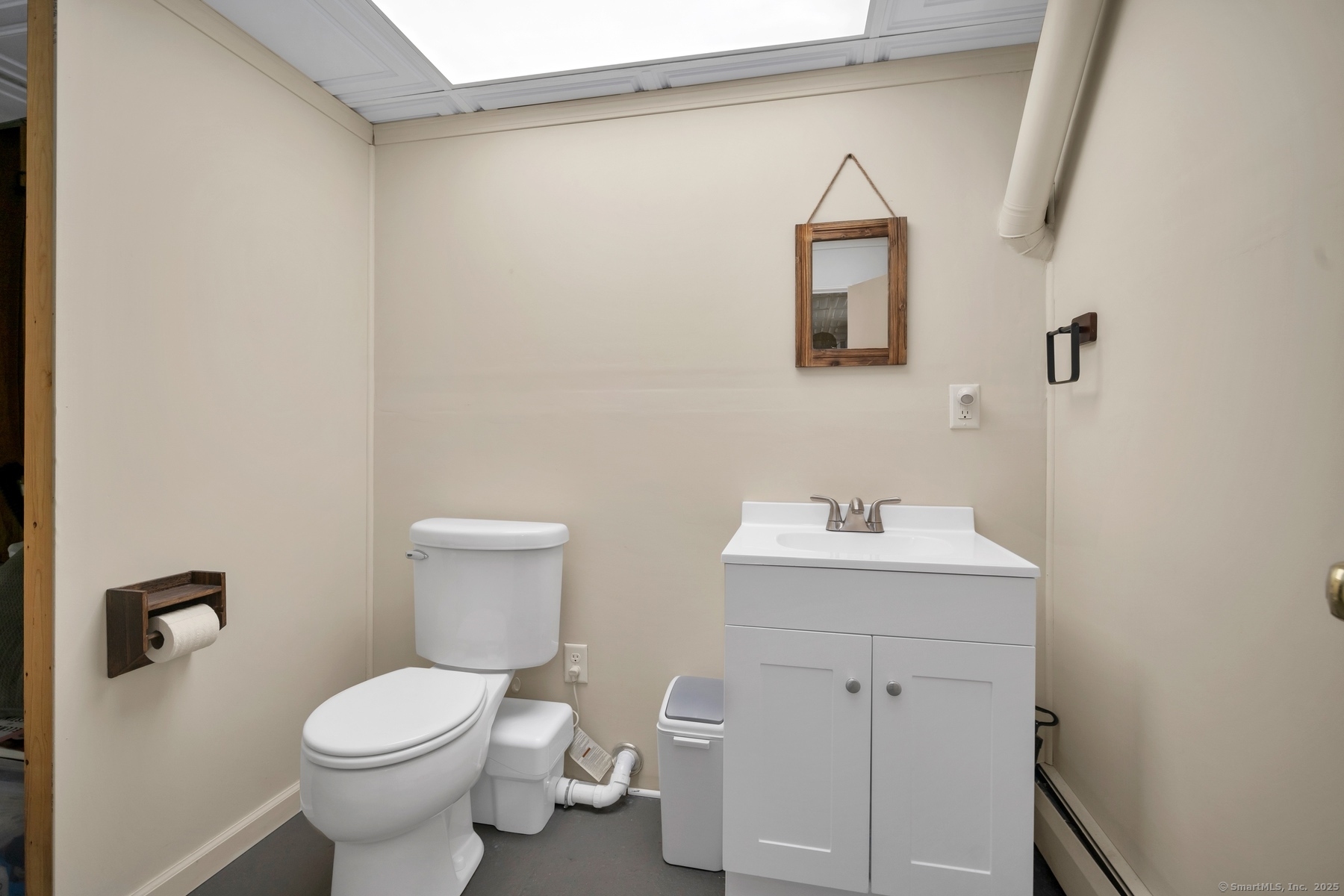 9 Woodlawn Court, Waterford, Connecticut image 21