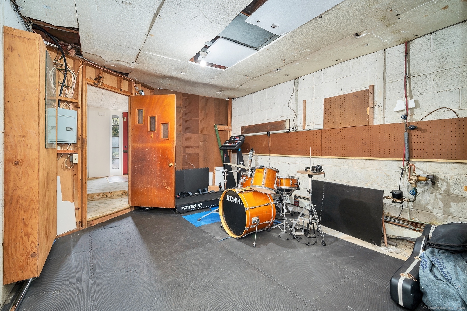 9 Woodlawn Court, Waterford, Connecticut image 36