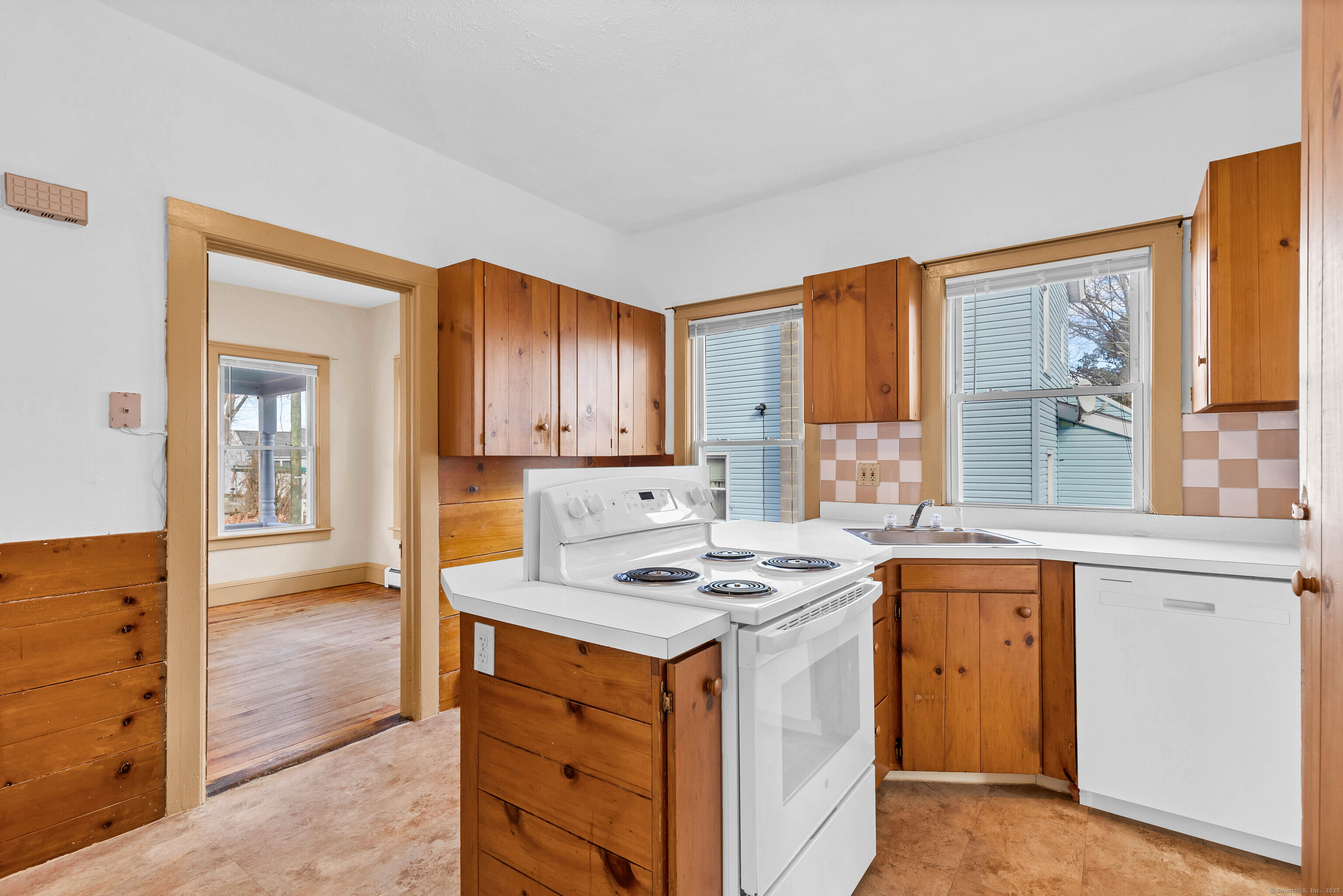 6 Cherry Street, Stonington, Connecticut image 9