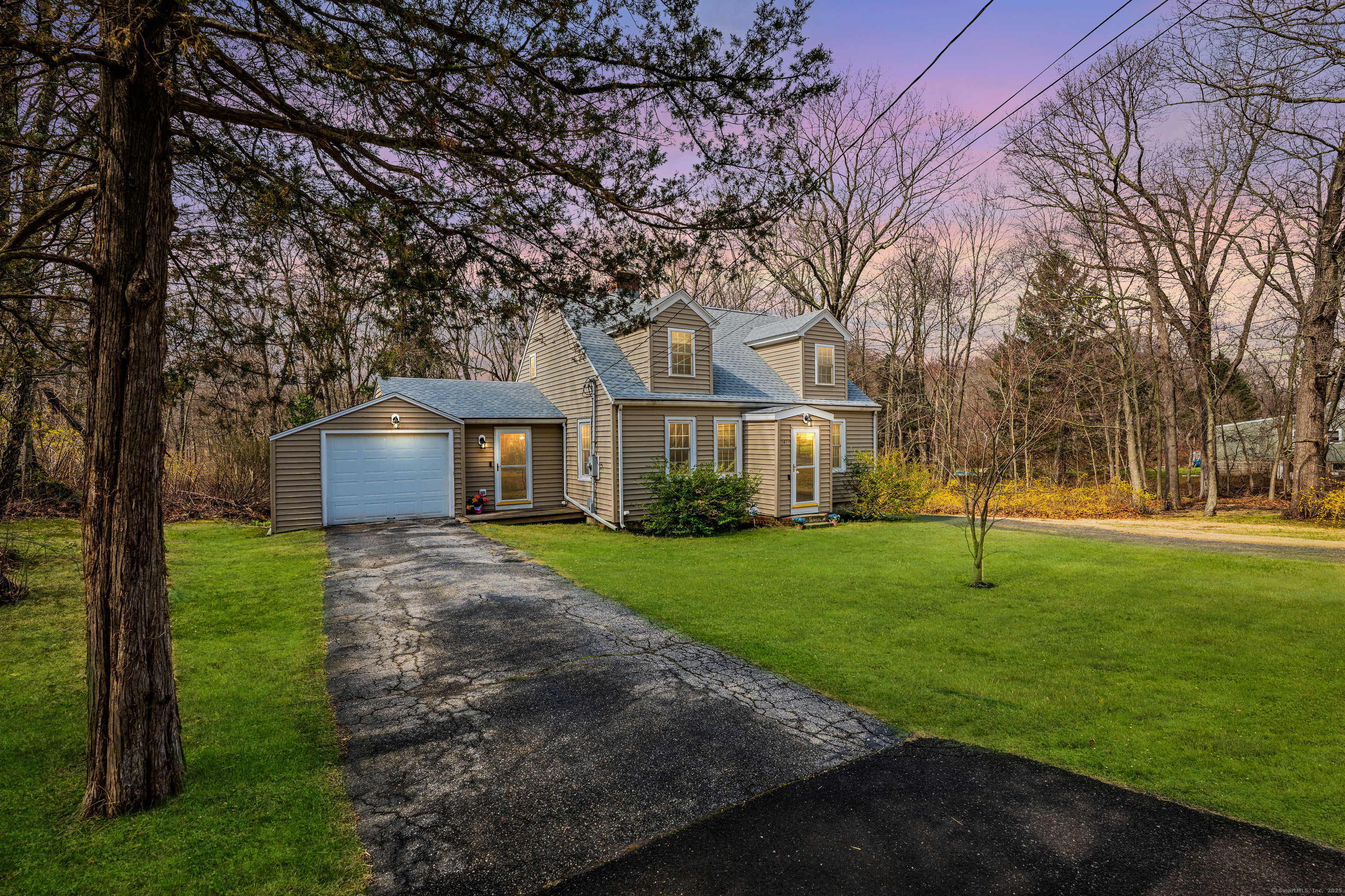 141 Plank Road, Prospect, Connecticut image 1
