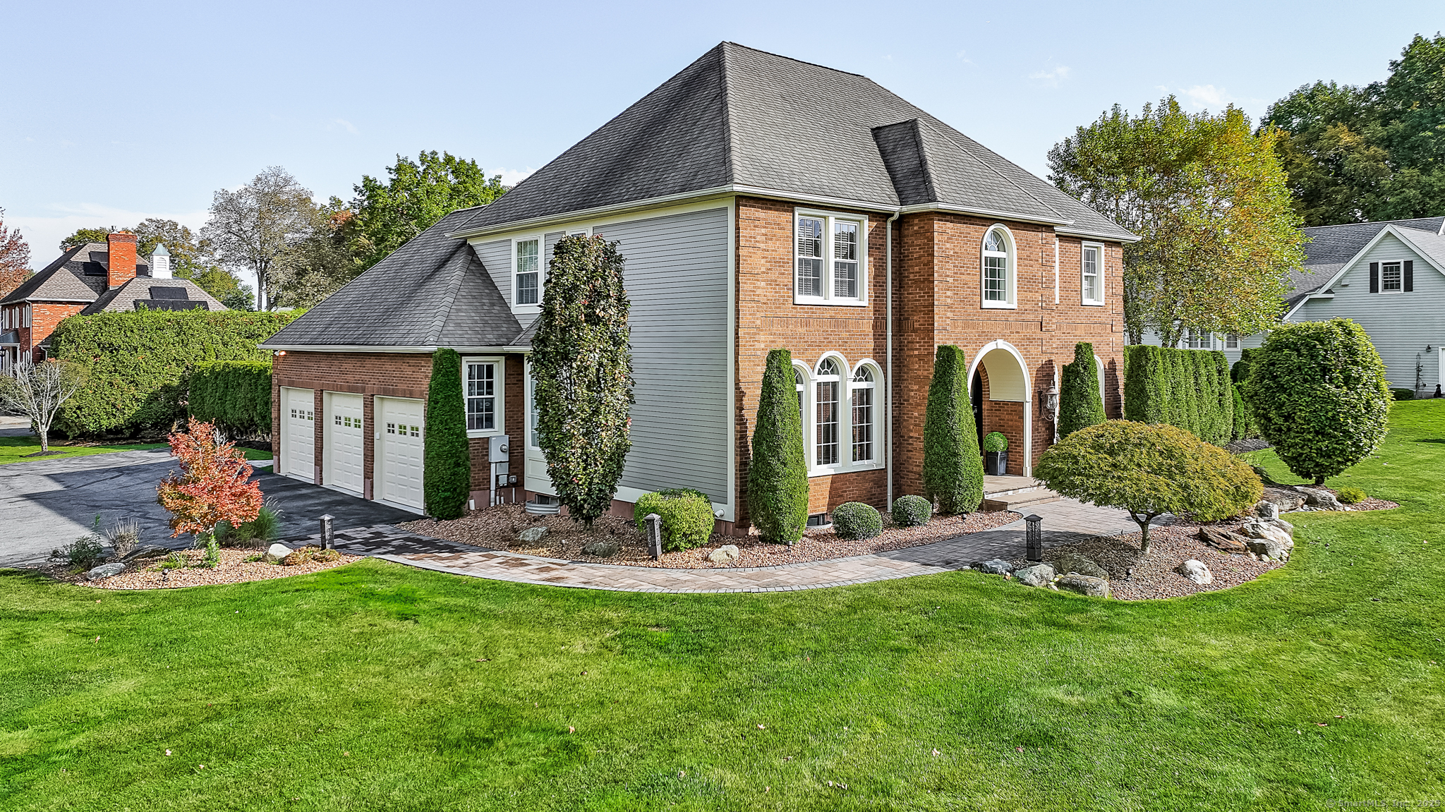 10 Amato Drive