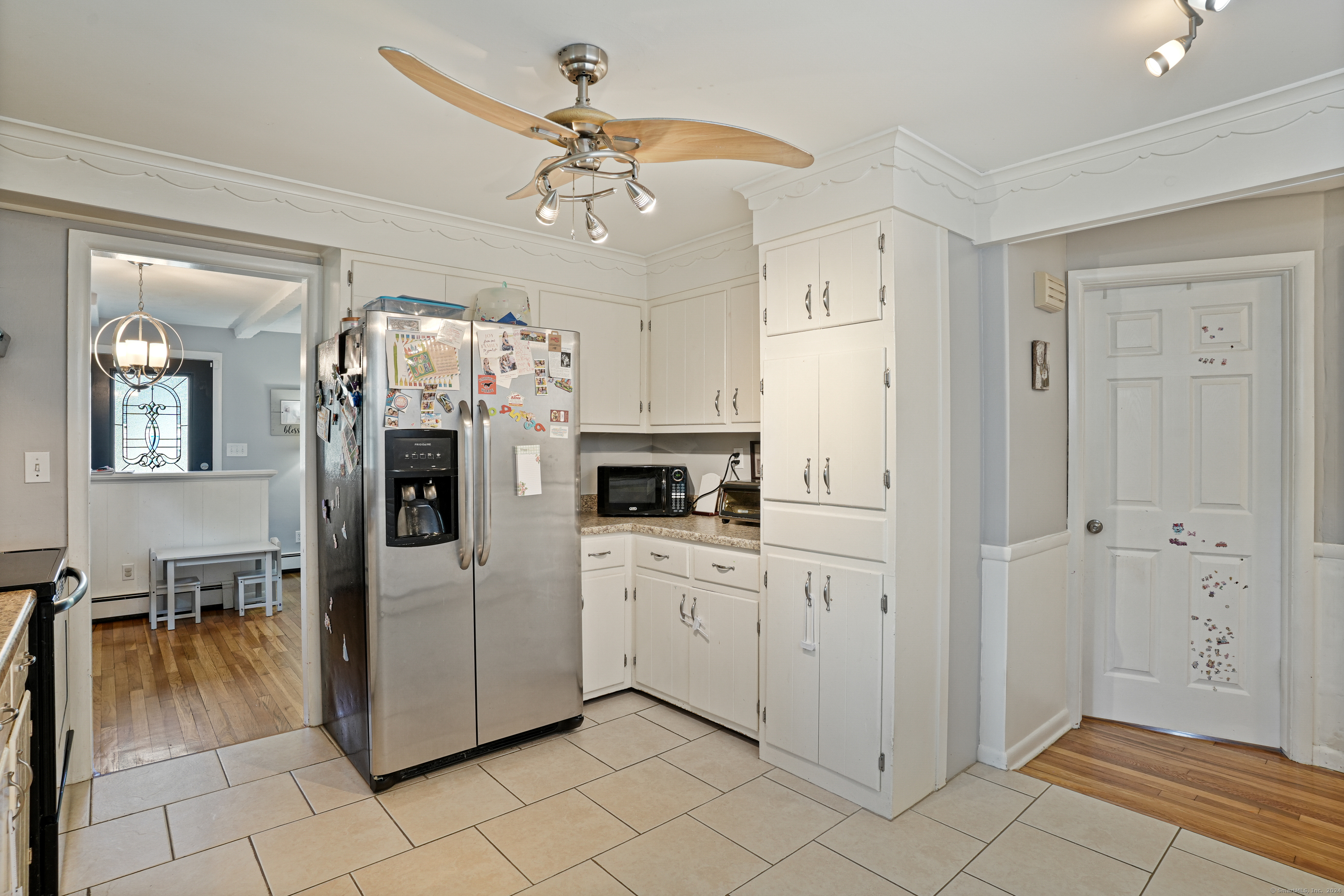 217 Macon Drive, Bridgeport, Connecticut image 17