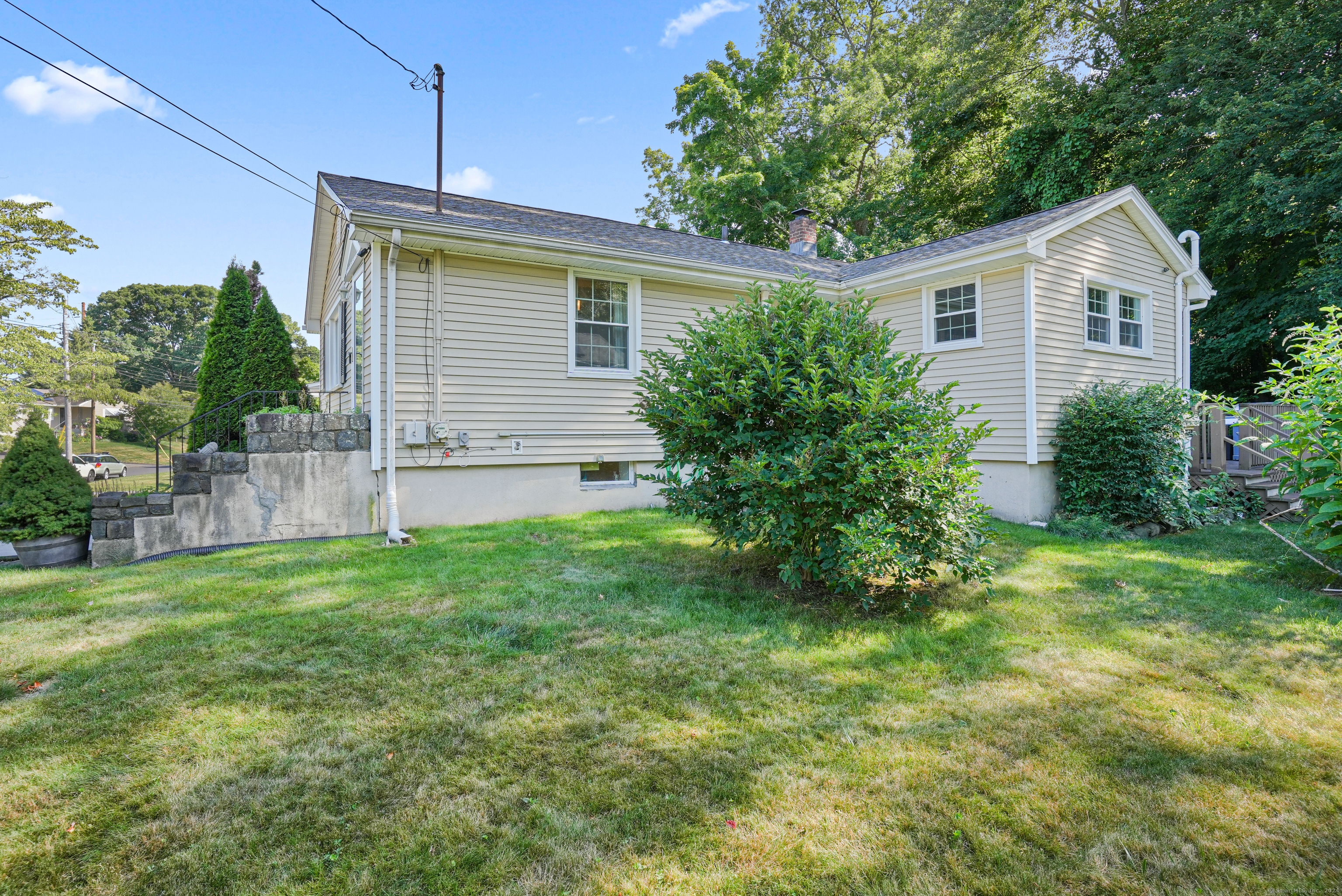 217 Macon Drive, Bridgeport, Connecticut image 28