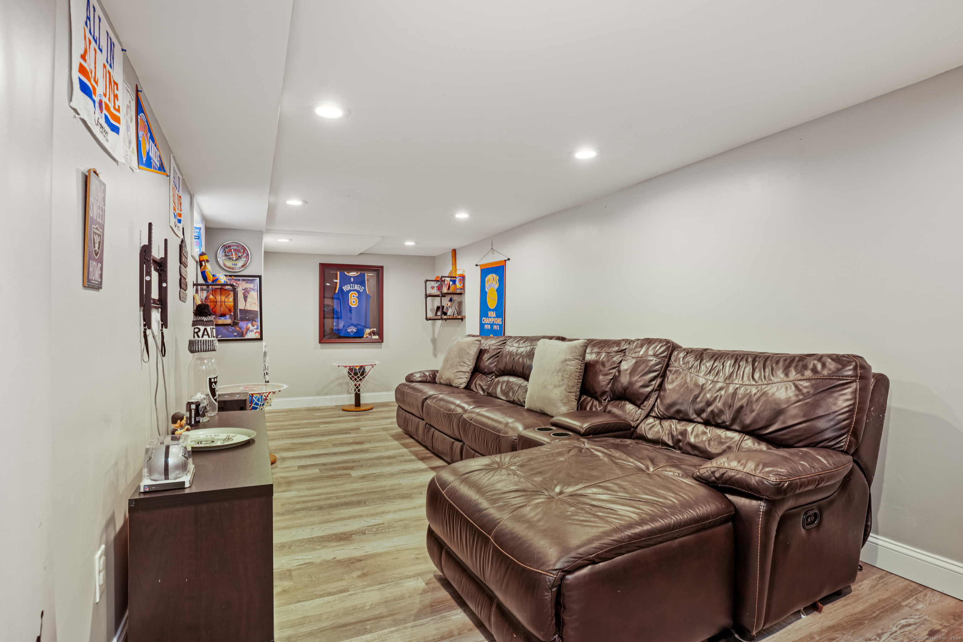 217 Macon Drive, Bridgeport, Connecticut image 21