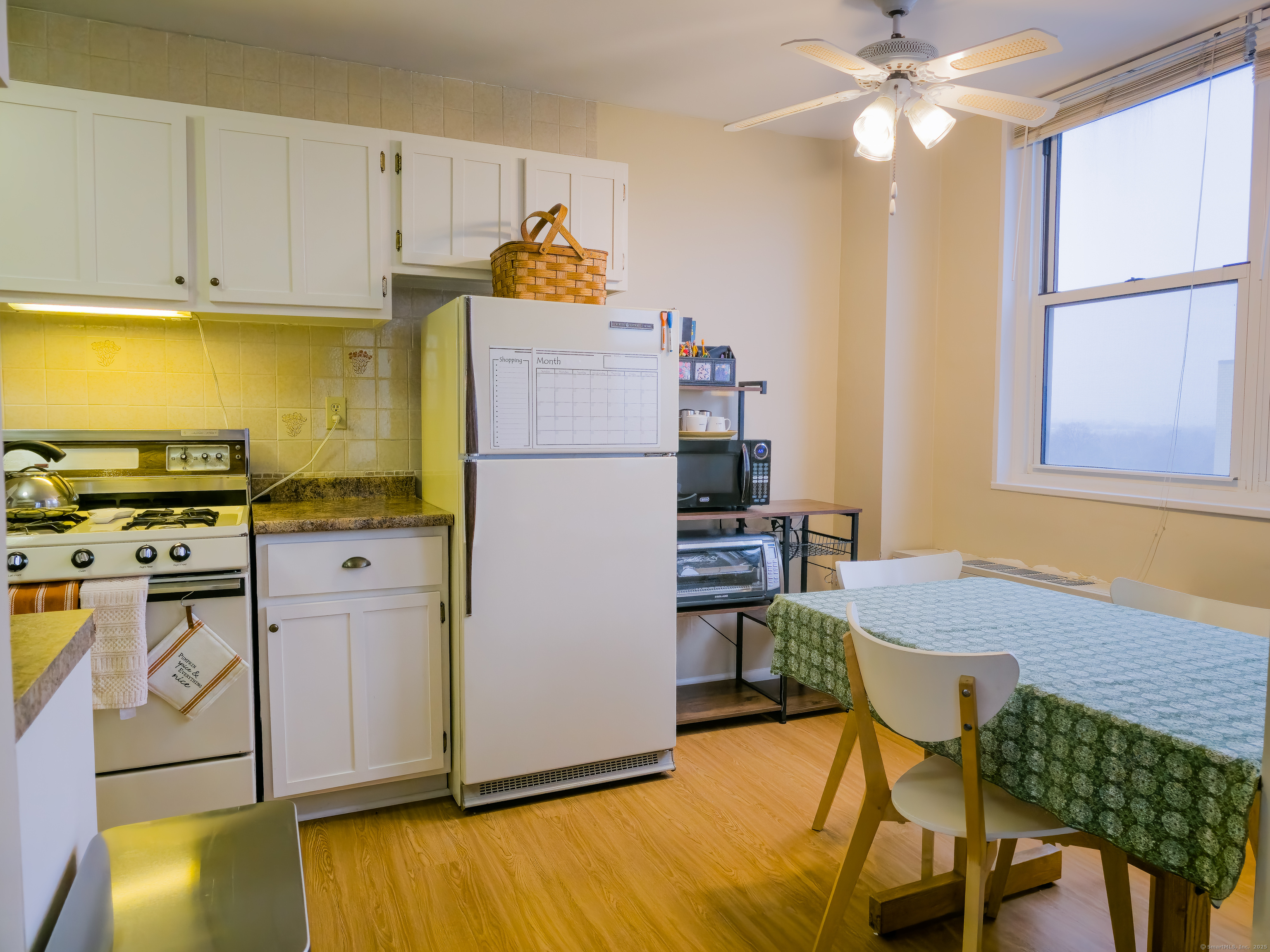 2370 North Avenue #10A, Bridgeport, Connecticut image 12