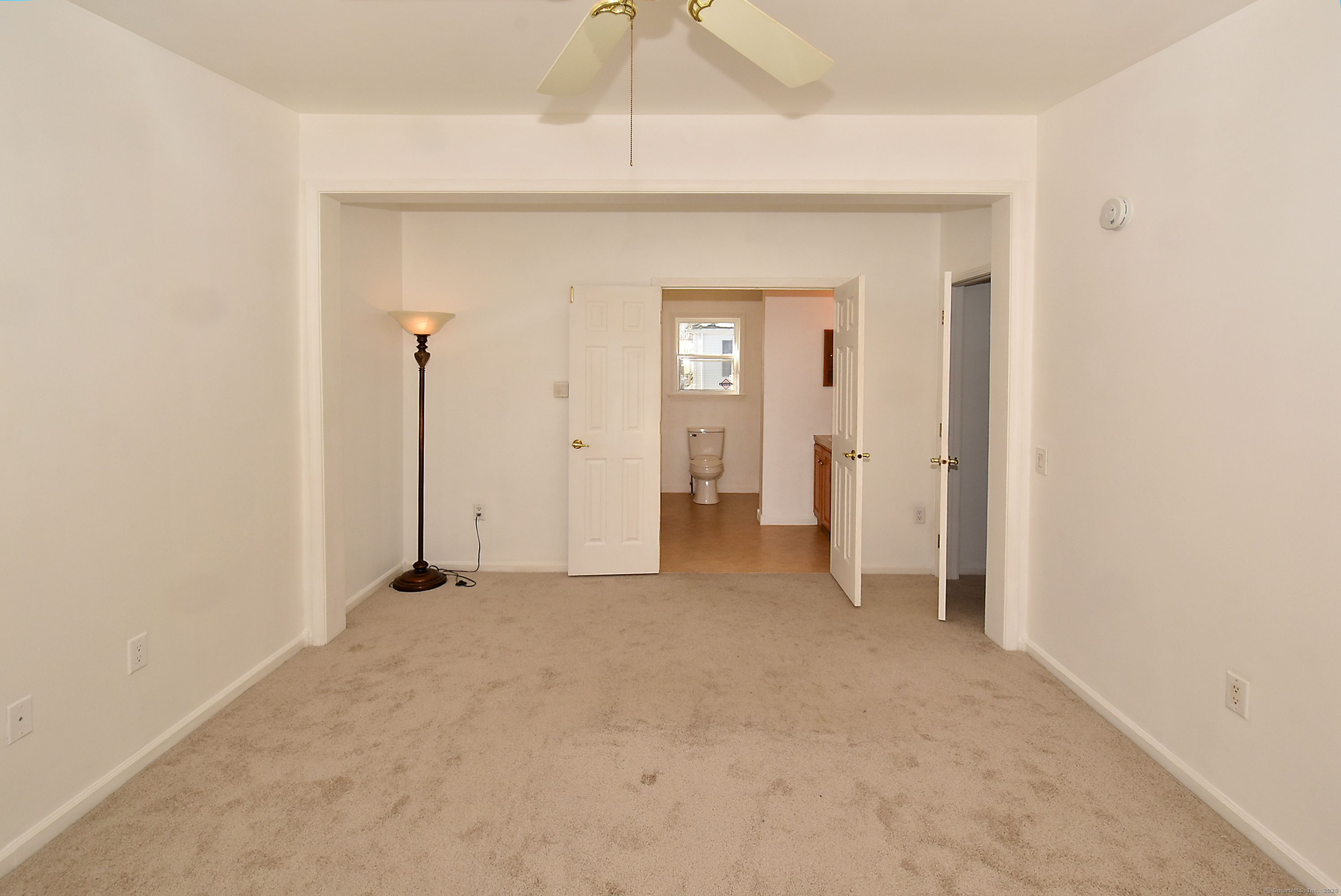 8 Riverview Drive, Plainville, Connecticut image 25
