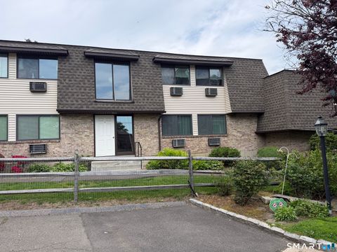 180 Colonial Road APT A2, Stamford, CT 06906 - #: 24153381