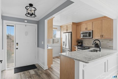 Tiny photo for 423 Heritage Village #A, Southbury, CT 06488 (MLS # 24147877)