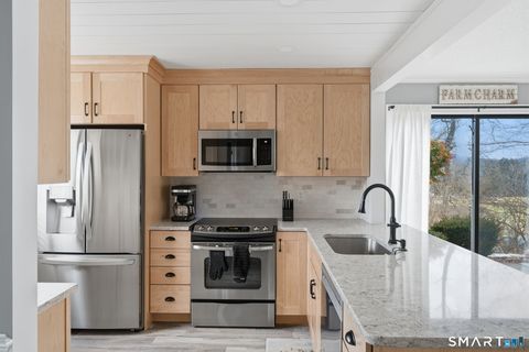 Tiny photo for 423 Heritage Village #A, Southbury, CT 06488 (MLS # 24147877)