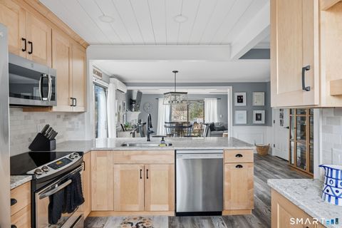 Tiny photo for 423 Heritage Village #A, Southbury, CT 06488 (MLS # 24147877)