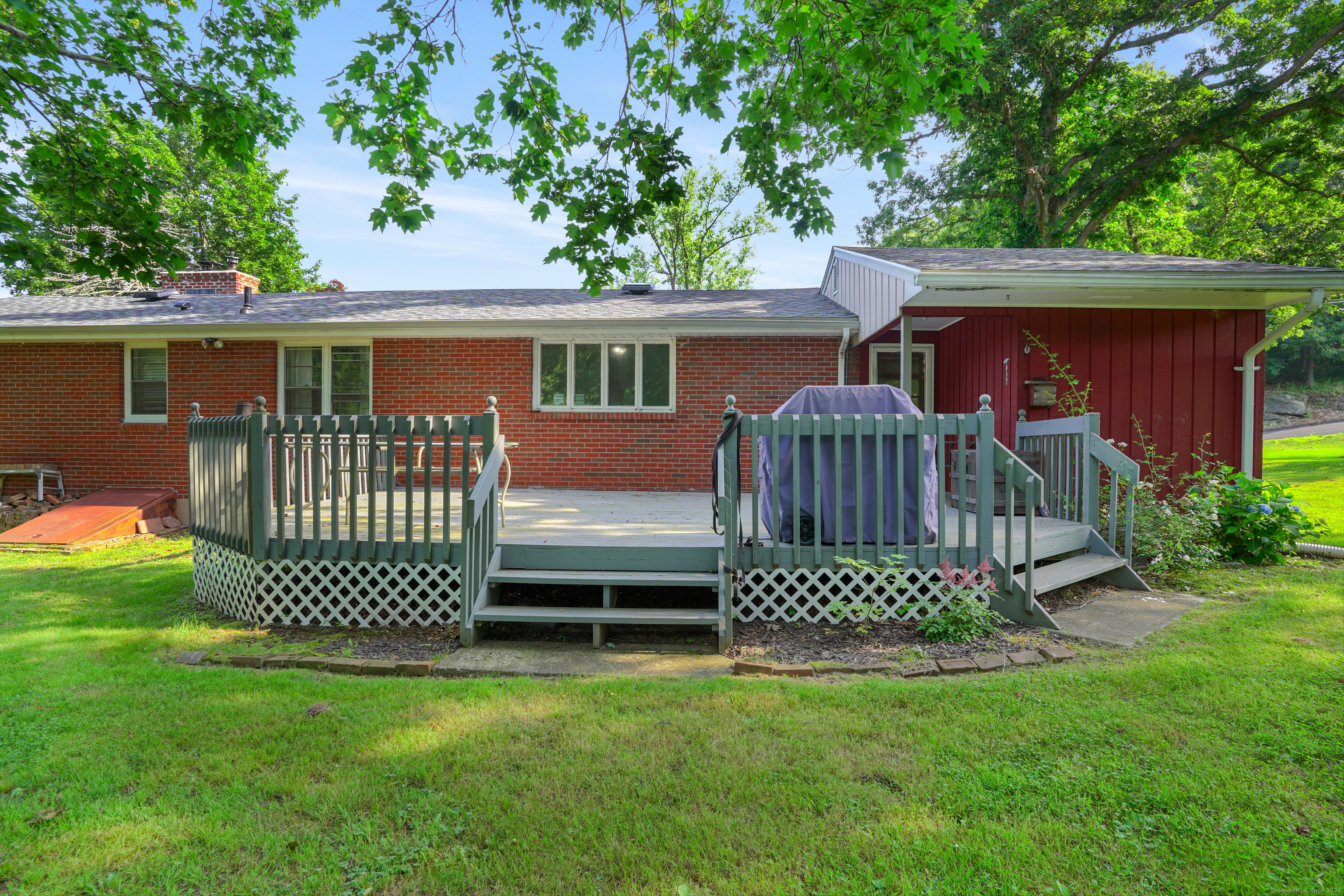 149 Round Hill Road