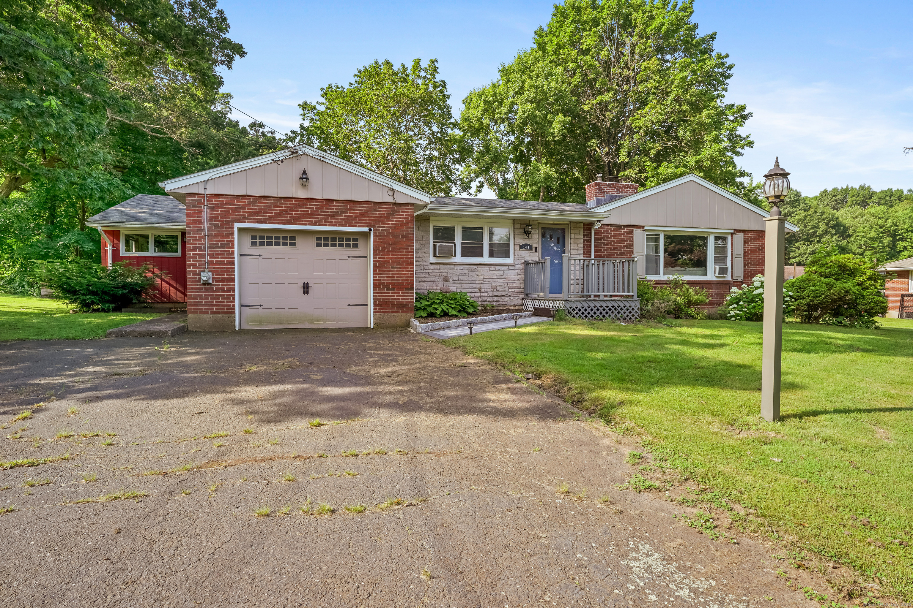 149 Round Hill Road