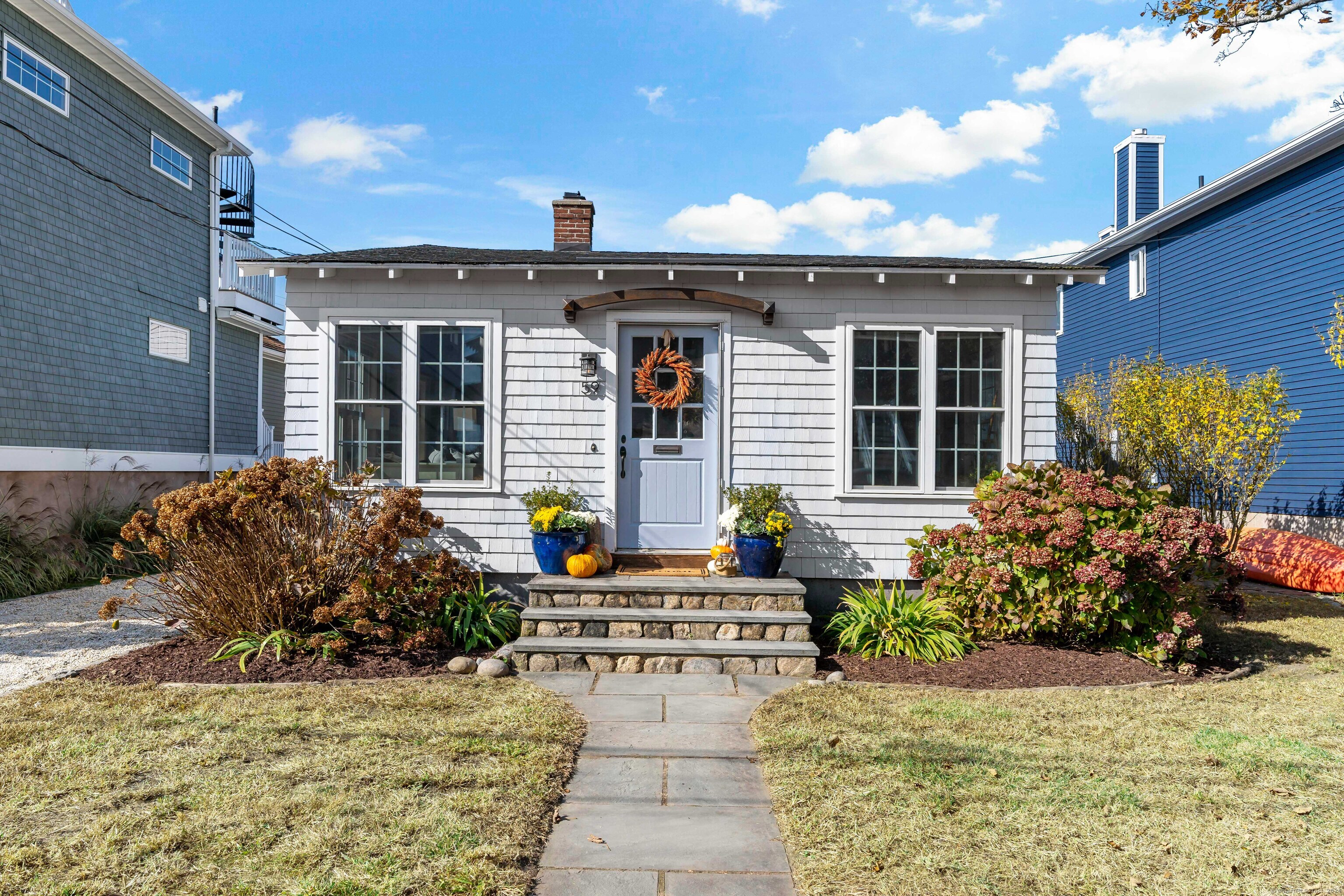 Photo 1 of 59 Harbor View Avenue, Norwalk, Connecticut, $849,000, Web #: 24053899