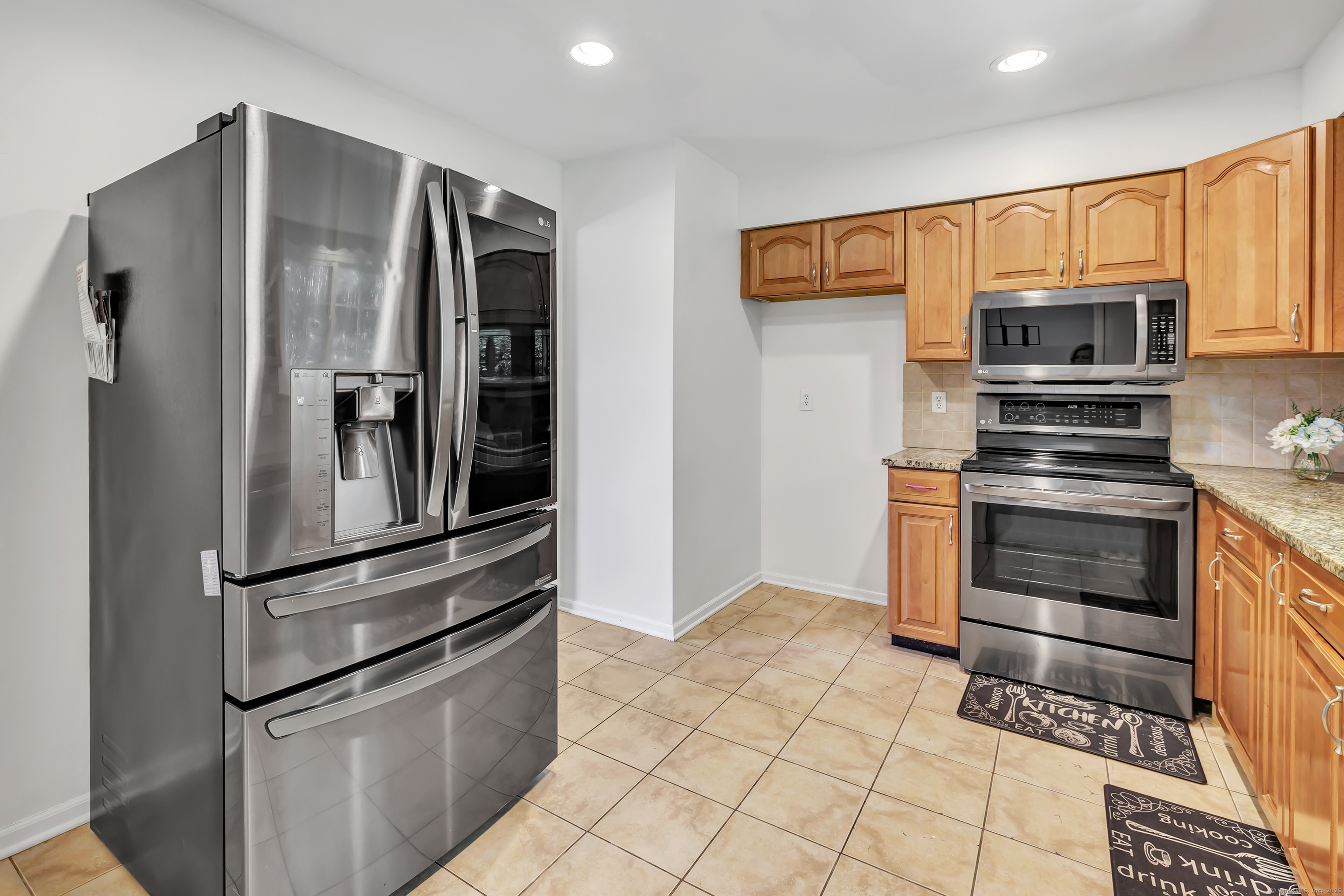 44 Columbus Place #2, Stamford, Connecticut image 7