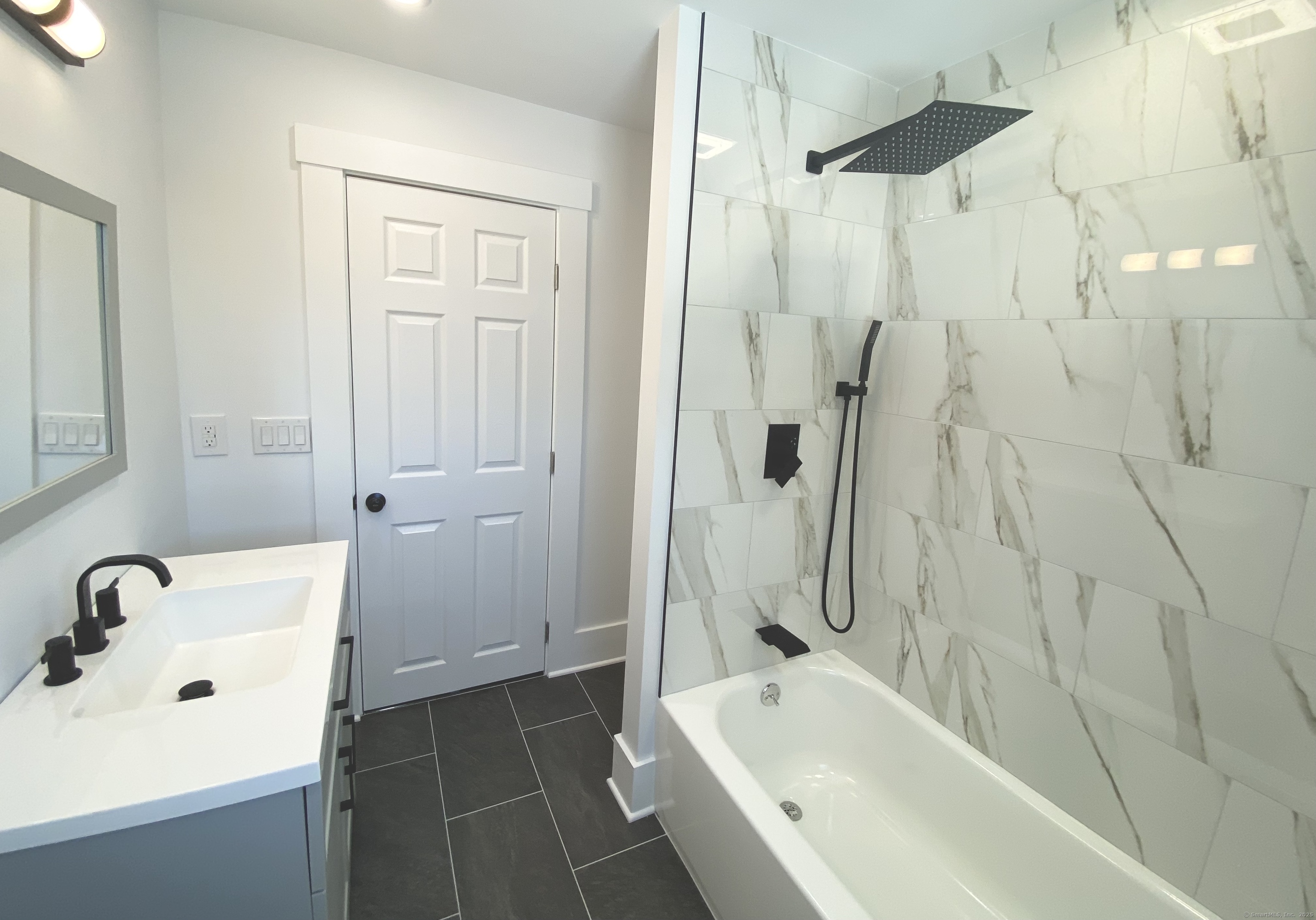 11 Charles Street, Torrington, Connecticut image 14