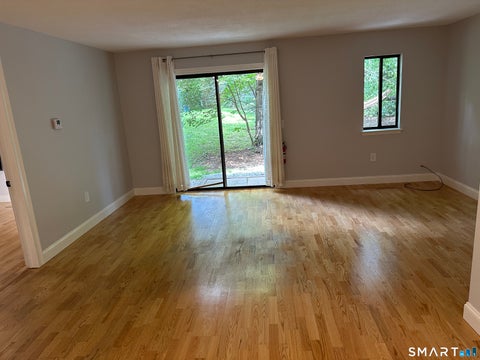 Tiny photo for 550 Darling Street #5H, Southington, CT 06489 (MLS # 24198210)
